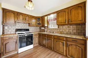 7018 W Newport Ave, Chicago, IL 60634 - Photo 10