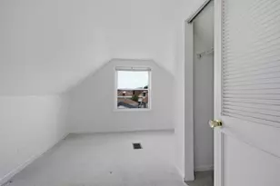 7018 W Newport Ave, Chicago, IL 60634 - Photo 12