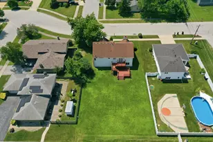 223 S Dante Ave, Glenwood, IL 60425 - Photo 36
