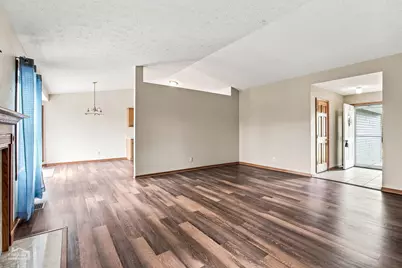 235 Sundance Trail, Capron, IL 61012 - Photo 8