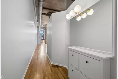 1934 N Washtenaw Avenue #207, Chicago, IL 60647 - Photo 4