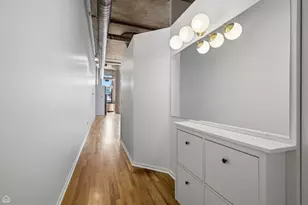 1934 N Washtenaw Ave, Chicago, IL 60647 - Photo 4