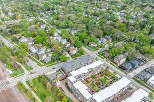 110 S Washington St, Wheaton, IL 60187 - Photo 44