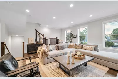 110 S Washington Street, Wheaton, IL 60187 - Photo 12