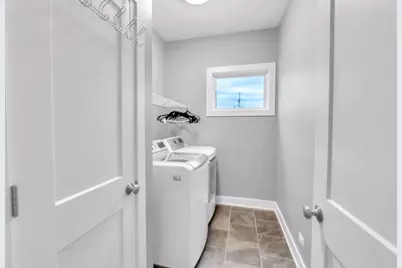 110 S Washington Street, Wheaton, IL 60187 - Photo 36