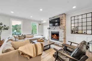 110 S Washington St, Wheaton, IL 60187 - Photo 8