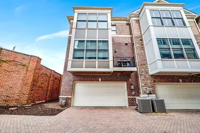 110 S Washington Street, Wheaton, IL 60187 - Photo 38