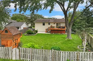 1378 Volkamer Trail, Elk Grove Village, IL 60007 - Photo 24