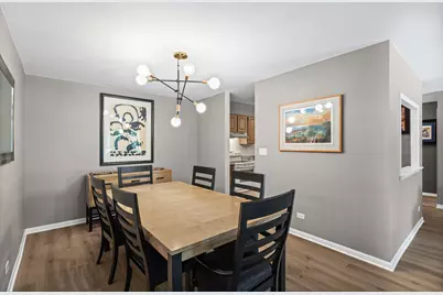 1605 E Central Road #211B, Arlington Heights, IL 60005 - Photo 14