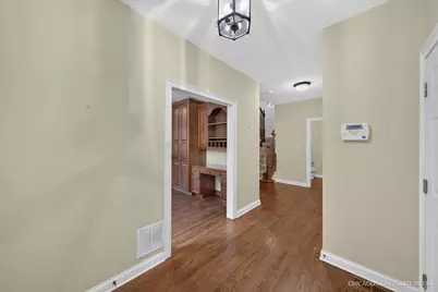 790 Parkview Court, Glen Ellyn, IL 60137 - Photo 6