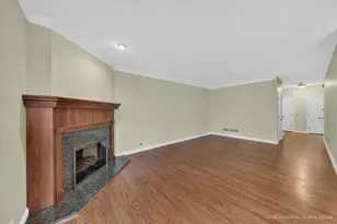 790 Parkview Ct, Glen Ellyn, IL 60137 - Photo 16