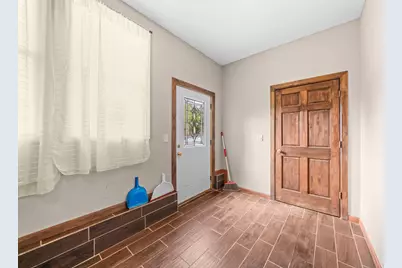 904 N Prospect Street, Rockford, IL 61107 - Photo 16
