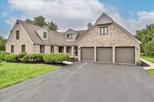 33838 N Christa Dr, Ingleside, IL 60041 - Photo 1