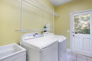 7541 Bittersweet Dr, Gurnee, IL 60031 - Photo 32