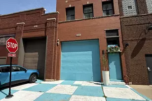 3026 W Carroll Ave, Chicago, IL 60612 - Photo 1