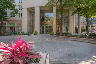 345 N La Salle Dr, Chicago, IL 60654 - Photo 28
