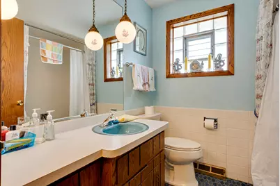 9020 Nashville Avenue, Oak Lawn, IL 60453 - Photo 10