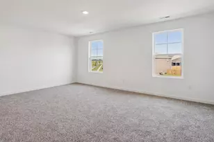 2015 Winterberry Trl, Wonder Lake, IL 60097 - Photo 16