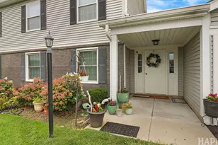354 Wilmington Dr, Bartlett, IL 60103 - Photo 2