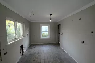289 W 16th St, Chicago Heights, IL 60411 - Photo 6