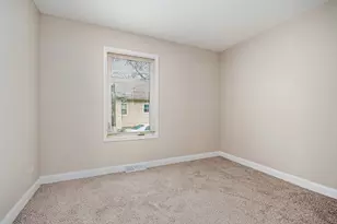 26 E 157th St, South Holland, IL 60473 - Photo 14