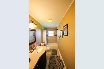 1534 Sequoia Lane, Darien, IL 60561 - Photo 8