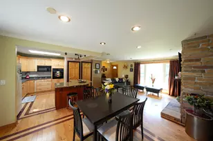 1534 Sequoia Ln, Darien, IL 60561 - Photo 2