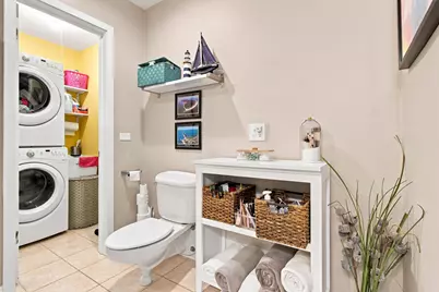 3N550 Crown Road #10, Elmhurst, IL 60126 - Photo 14
