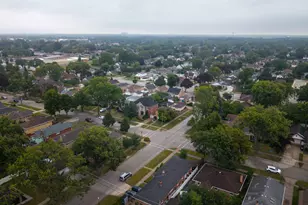 8105 N Oconto Ave, Niles, IL 60714 - Photo 50