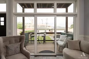6438 W Dakin St, Chicago, IL 60634 - Photo 14