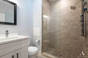 6438 W Dakin St, Chicago, IL 60634 - Photo 36