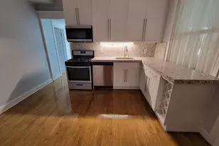 4552 N Claremont Ave, Chicago, IL 60625 - Photo 10
