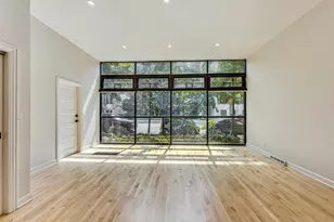 1642 W Bryn Mawr Ave, Chicago, IL 60660 - Photo 6