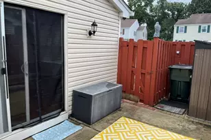 1811 Jamestown Cir, Hoffman Estates, IL 60169 - Photo 20