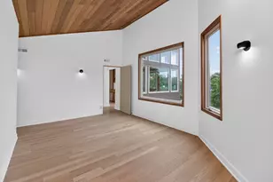 42 Royal Vale Dr, Oak Brook, IL 60523 - Photo 34
