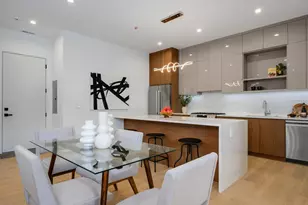 515 W Elm St, Chicago, IL 60610 - Photo 8