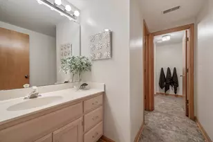 11119 Pebble Dr, Huntley, IL 60142 - Photo 32