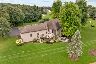 11119 Pebble Dr, Huntley, IL 60142 - Photo 6