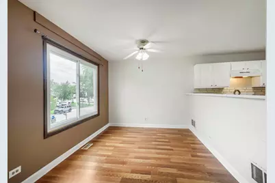 2165 Wildwood Court, Hanover Park, IL 60133 - Photo 6
