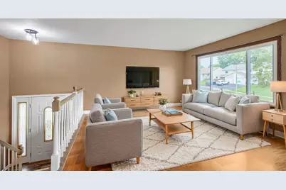 2165 Wildwood Court, Hanover Park, IL 60133 - Photo 2