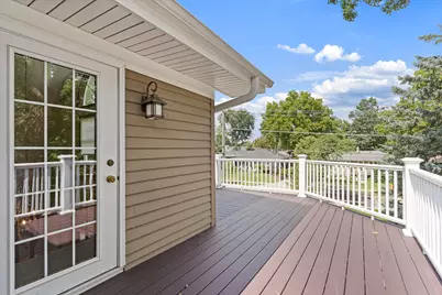 390 Grandview Avenue, Glen Ellyn, IL 60137 - Photo 10