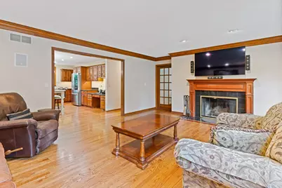 390 Grandview Avenue, Glen Ellyn, IL 60137 - Photo 46