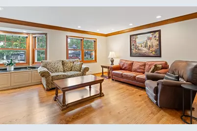 390 Grandview Avenue, Glen Ellyn, IL 60137 - Photo 44