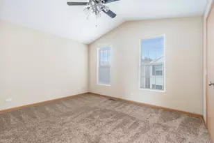 797 Serendipity Dr, Aurora, IL 60504 - Photo 10
