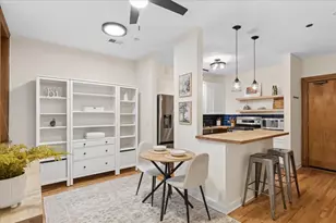 550 W Surf St, Chicago, IL 60657 - Photo 6