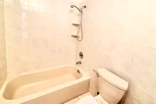 8801 W Golf Rd, Niles, IL 60714 - Photo 26