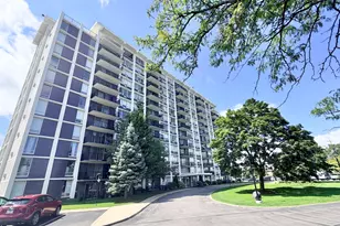 8801 W Golf Rd, Niles, IL 60714 - Photo 1