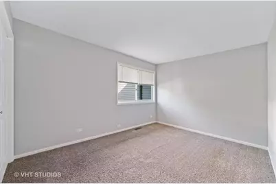 450 Valley Drive #101, Naperville, IL 60563 - Photo 8