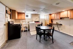 8221 S Troy St, Chicago, IL 60652 - Photo 22