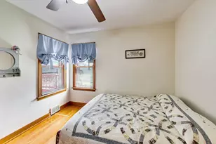 8221 S Troy St, Chicago, IL 60652 - Photo 14